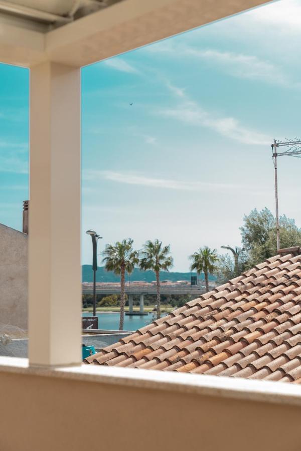 Waterfront Apartment Olbia Exterior photo