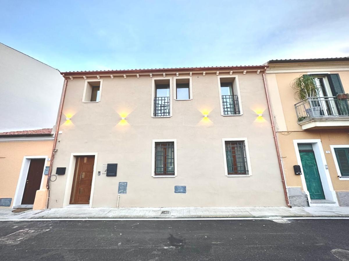Waterfront Apartment Olbia Exterior photo